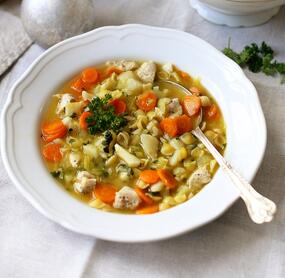 Wärmender Gemüse-Hühner-Eintopf