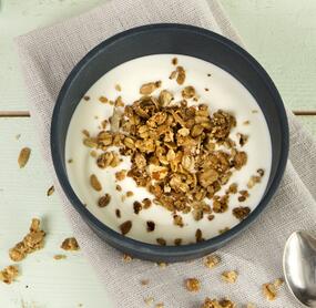 Knuspriges Granola