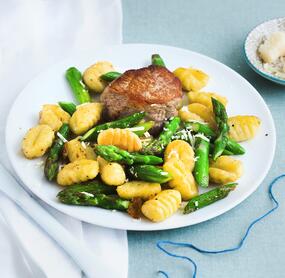 Kalbsfilet mit grünem Spargel