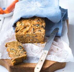 Kerniges Karottenbrot