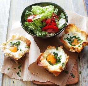 Kleine Eier-Kräuter-Törtchen