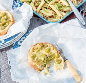 Kleine Quiches mit Dicken Bohnen