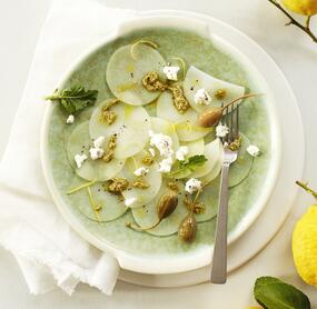 Lauwarmes Kohlrabicarpaccio