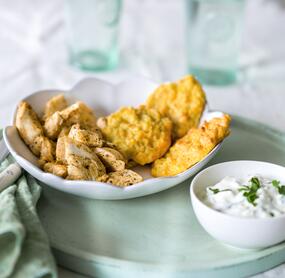 Mariniertes Hähnchen mit Gemüsepuffern