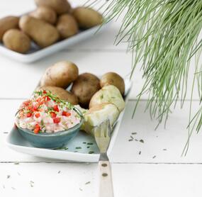 Pikanter Paprika-Joghurt-Dip