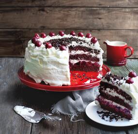 Schwarzwälder Kirschtorte – die Königin der Kaffeetafel