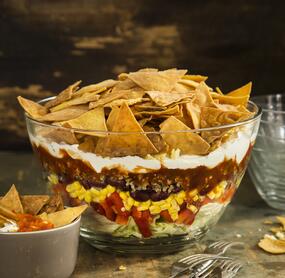 Taco-Salat mit selbstgemixten Chips