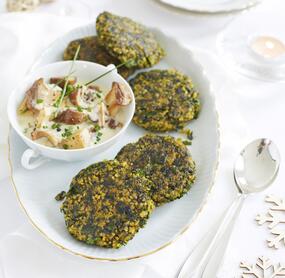 Grünkohlbratlinge mit Pilzrahm