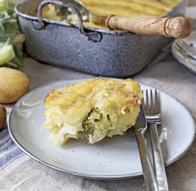 Brokkoli-Blumenkohl-Auflauf mit Hähnchen