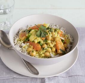 Veganes Kichererbsen-Curry mit Reis