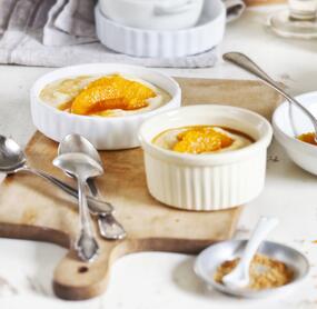 Winterlicher Marzipan-Grießbrei mit Orangenkompott