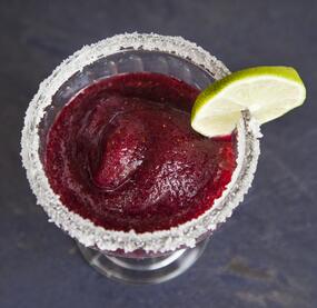 Frozen Blaubeer-Daiquiri