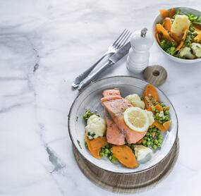 Lachs sous-vide mit Kaisergemüse