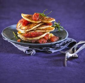 Pfannküchlein mit Grapefruit und Rosmarin