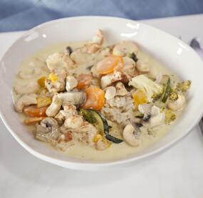 Hähnchengeschnetzteltes mit Cashewkernen
