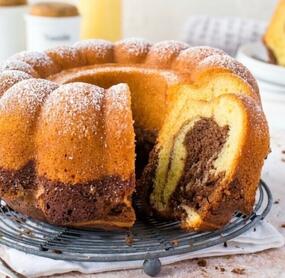 Marmorkuchen mit Eierlikör