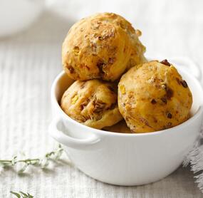 Käse-Schinken-Kugeln