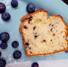 Zitronen-Blaubeer-Kuchen