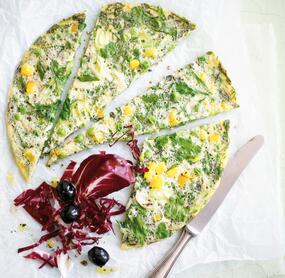 Kräuter-Gemüse-Frittata mit Radicchiosalat
