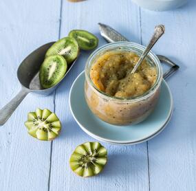 Stachelbeermarmelade mit Kiwi