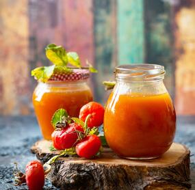 Hagebutten-Orangen-Marmelade