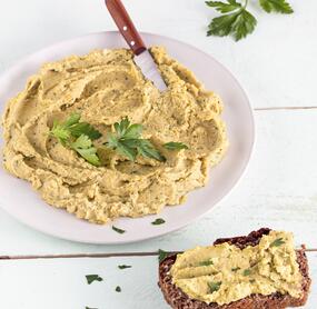 Cremiger Hummus