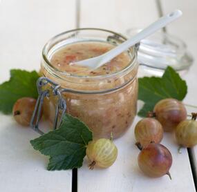 Bananen-Stachelbeer-Konfitüre