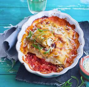 Cannelloni mit Kapern-Hähnchenfüllung und Estragon-Weißweinsoße