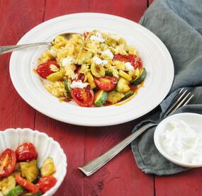 Reissalat mit Gemüse aus dem Varoma®