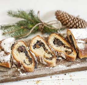 Mohnstollen mit Birnen