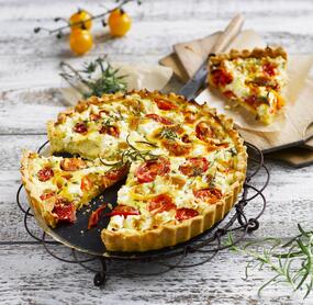 Bunter Tomatenkuchen