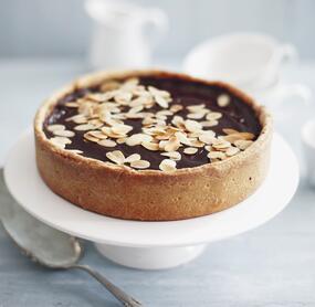 Verführerische Mandel-Schokoladen-Tarte