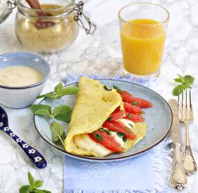 Hirse-Omelett mit Grapefruit