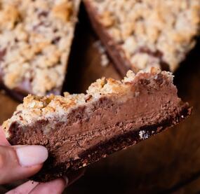 Schokokuchen mit Haselnussstreuseln