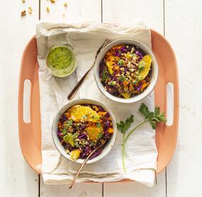 Basischer Rotkohl-Orangen-Salat mit Walnüssen