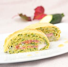 Zucchinistrudel mit Lachs