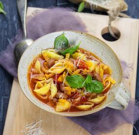Minestrone mit Conchiglioni