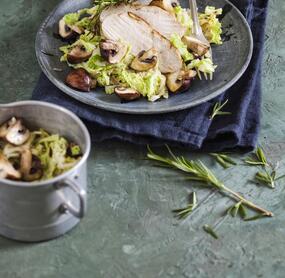 Hähnchenbrustfilet auf Gemüse