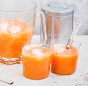 Gesunder Apfel-Karotten-Smoothie