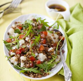 Blumenkohl-Linsen-Salat mit Rucola