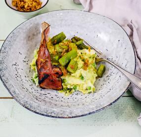 Kartoffel-Spargel-Stampf mit Speck