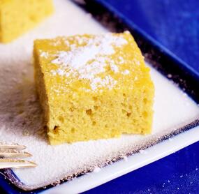 Ravani – griechischer Grießkuchen