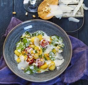 Gebratene Gnocchi mit Spinat und Ziegenfrischkäse