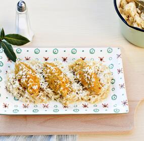 Karotten-Semmel-Nocken mit Sauerkraut