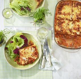 Lasagne mit Blattsalat