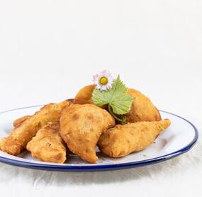 Krapfen mit Apfel und Zimt