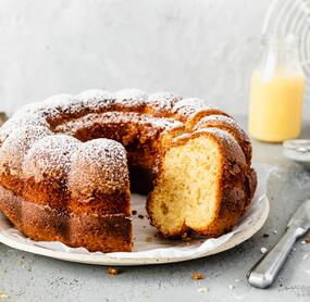 Eierlikörkuchen mit Glasur