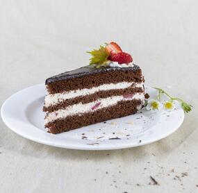 Schoko-Erdbeer-Torte mit Joghurt