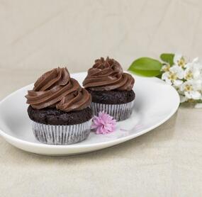 Schokoladenmuffins mit Kakaofrosting