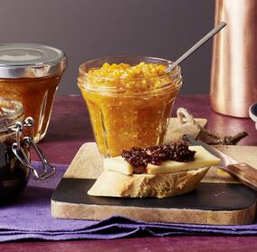 Süß-scharfes Kürbis-Apfel-Chutney